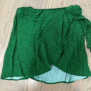 Green leopard wrap skirt